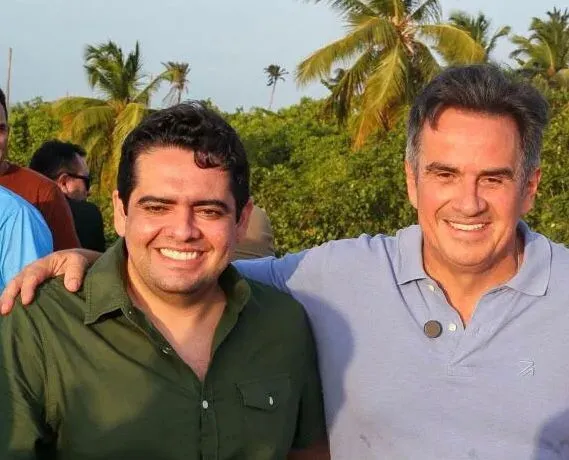 O petista Felipe Ribeiro, prefeito de Cajueiro da Praia, declarou voto em Ciro Nogueira, senador do Progressistas