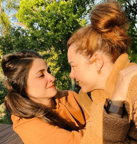 Fernanda assume novo relacionamento