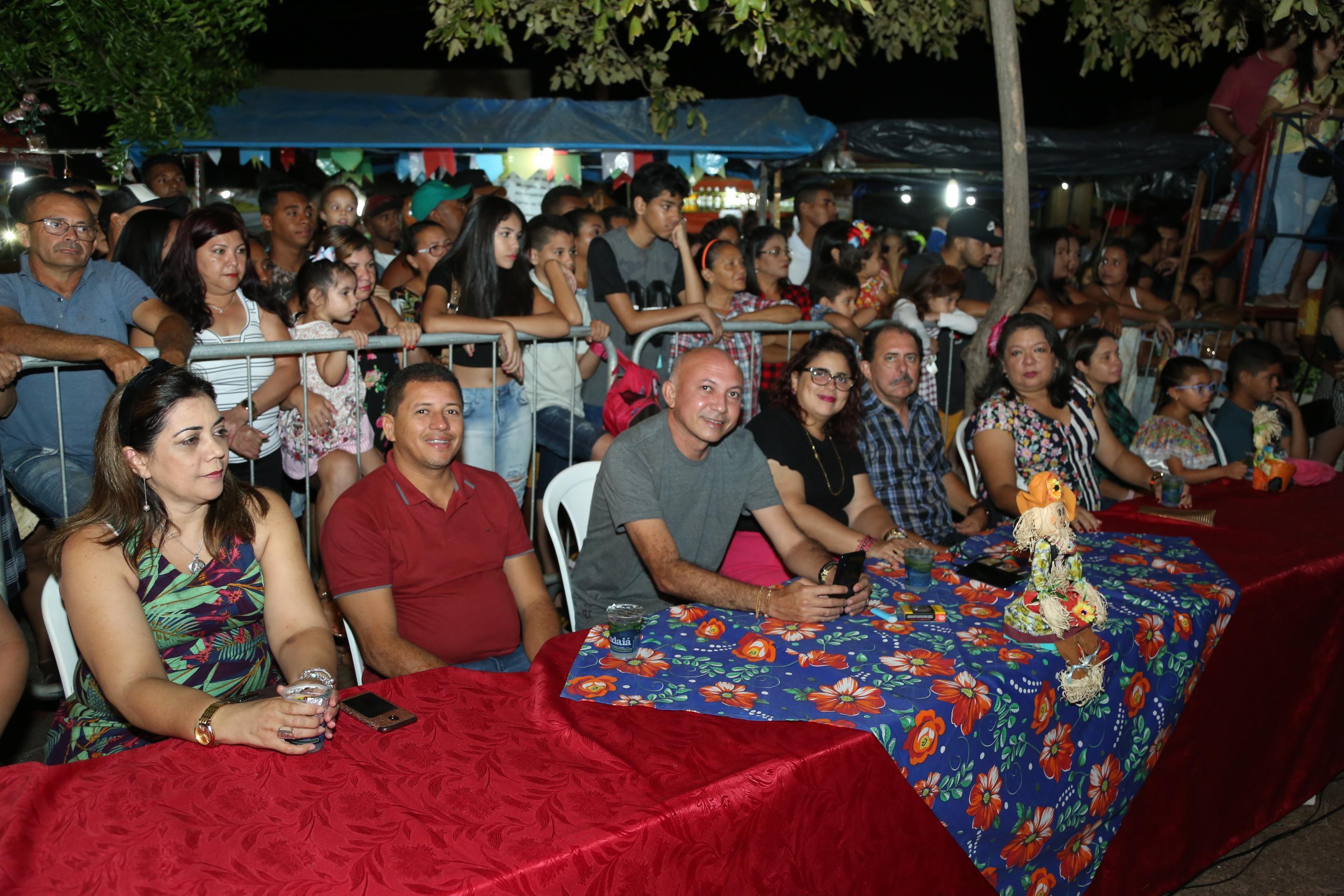 Festival em A,tos