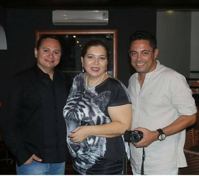 Sandro Abrantes (TV Alepi), Graça Batista (Ascom do Sebrae) em evento