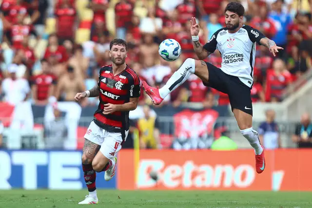 Flamengo e Corinthians se enfrentam hoje pelo Brasileirão; veja onde assistir