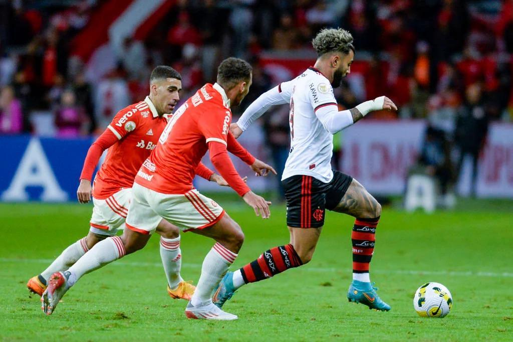 Internacional vence o Flamengo