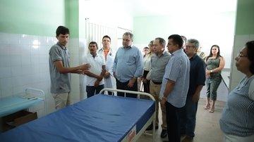 Visita ao hospital
