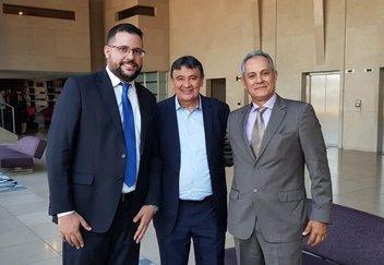 Governador com investidores