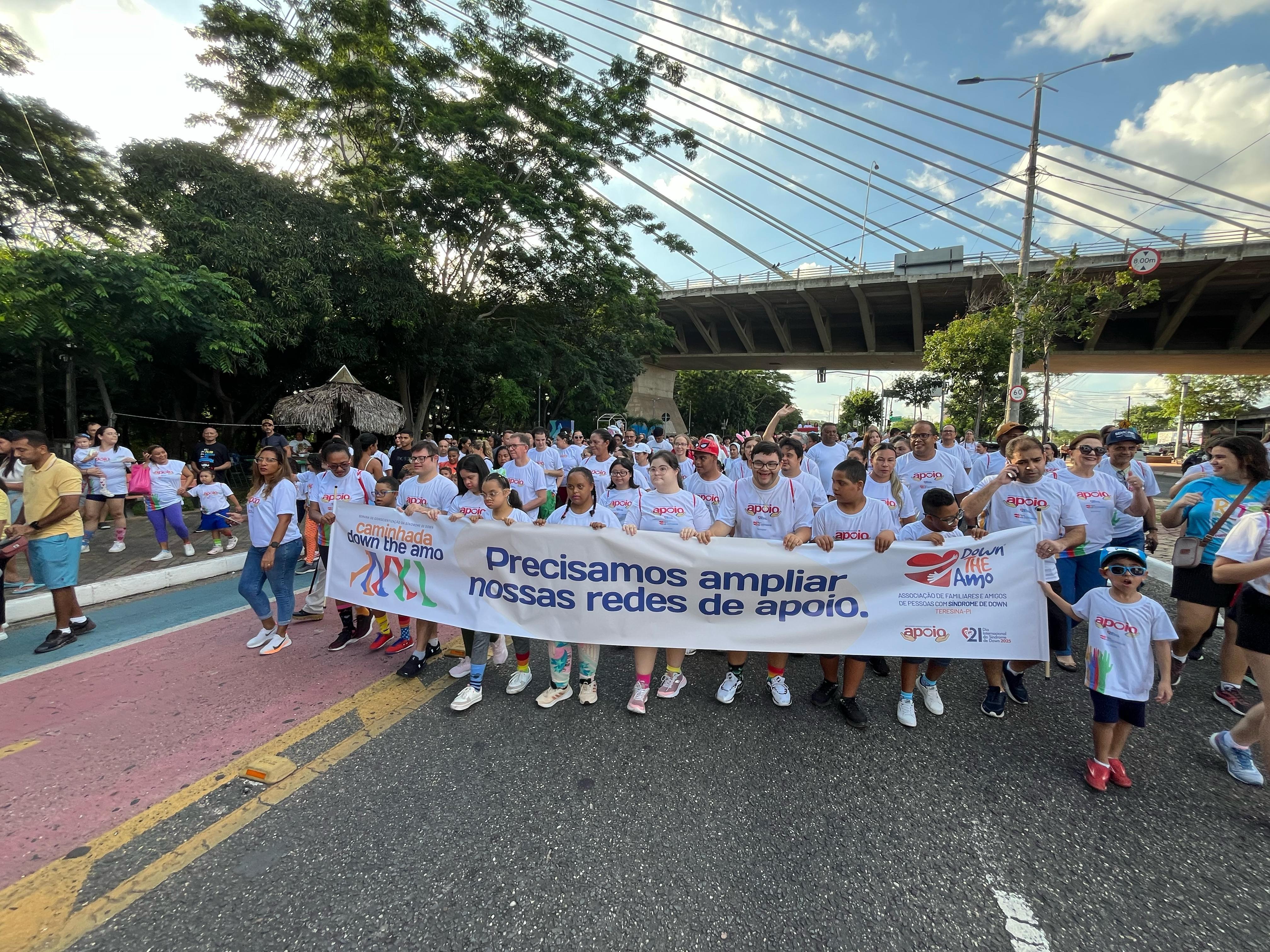 Caminhada “Down Te Amo” de 2025 organizada pela Associação de Familiares e Amigos de Pessoas com Síndrome de Down