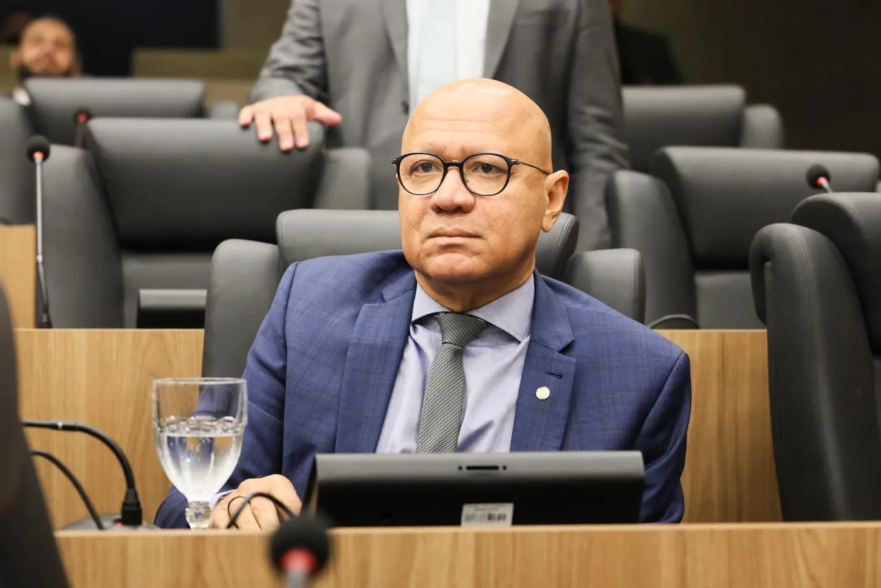 Franzé Silva defende criação de centro especializado para tratar dores crônicas