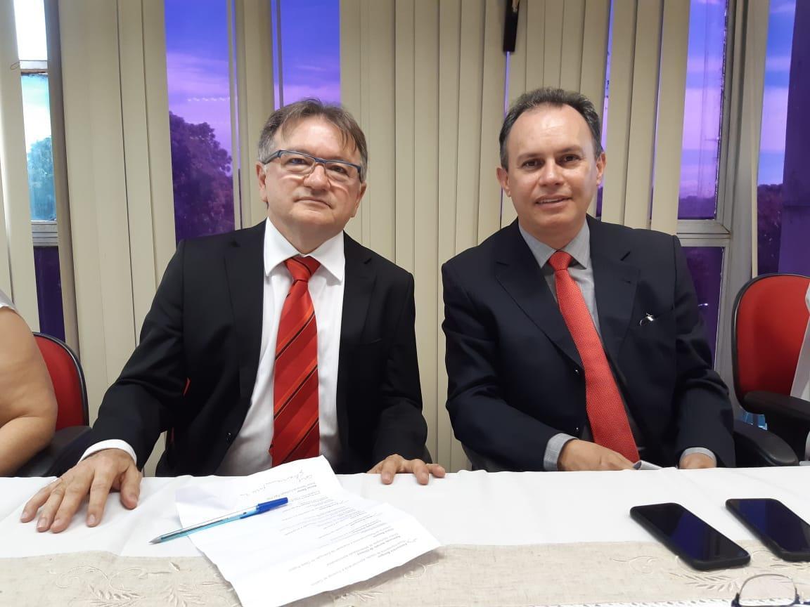 Solenidade de posse de Merlong Solano e Ricardo Pontes