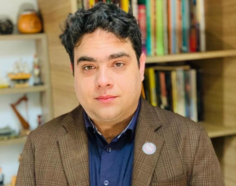 Dr. Italu Colares
