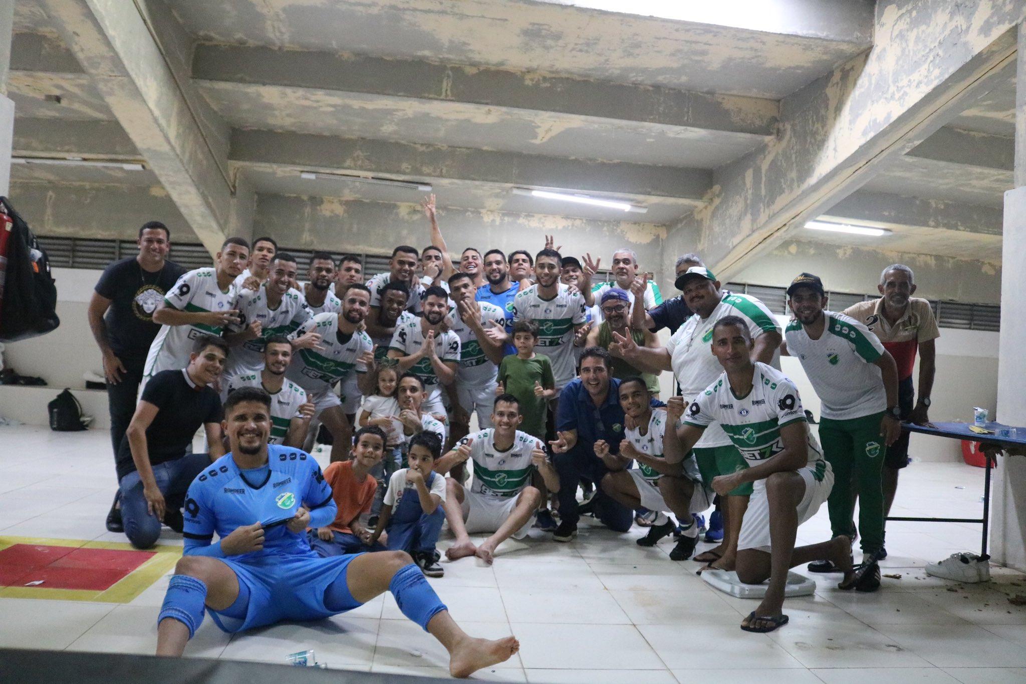 Time do Altos-PI após vitória sobre o Botafogo-PB