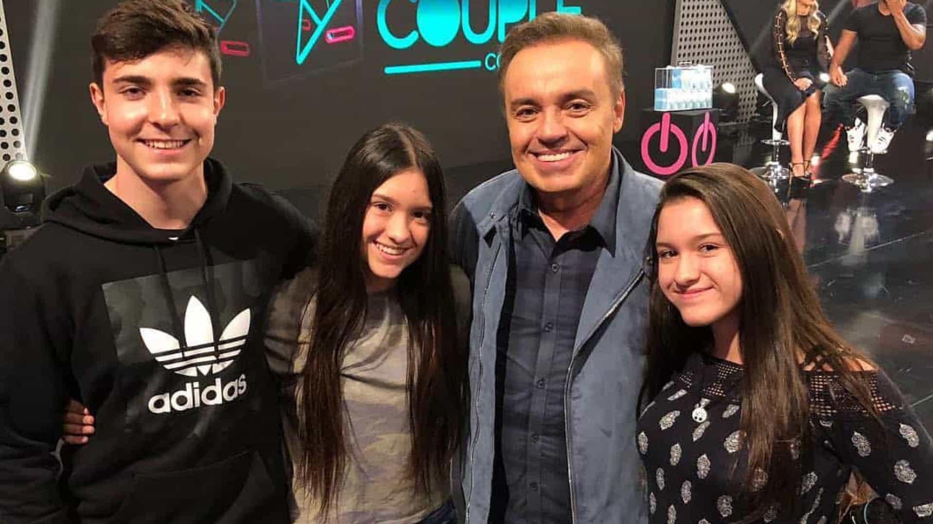 Gugu e família