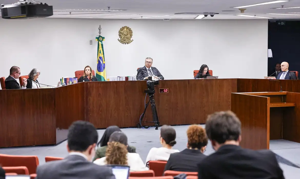 STF analisa casos da trama golpista