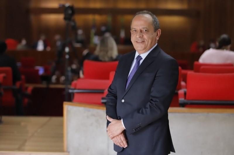 Hélio Isaías