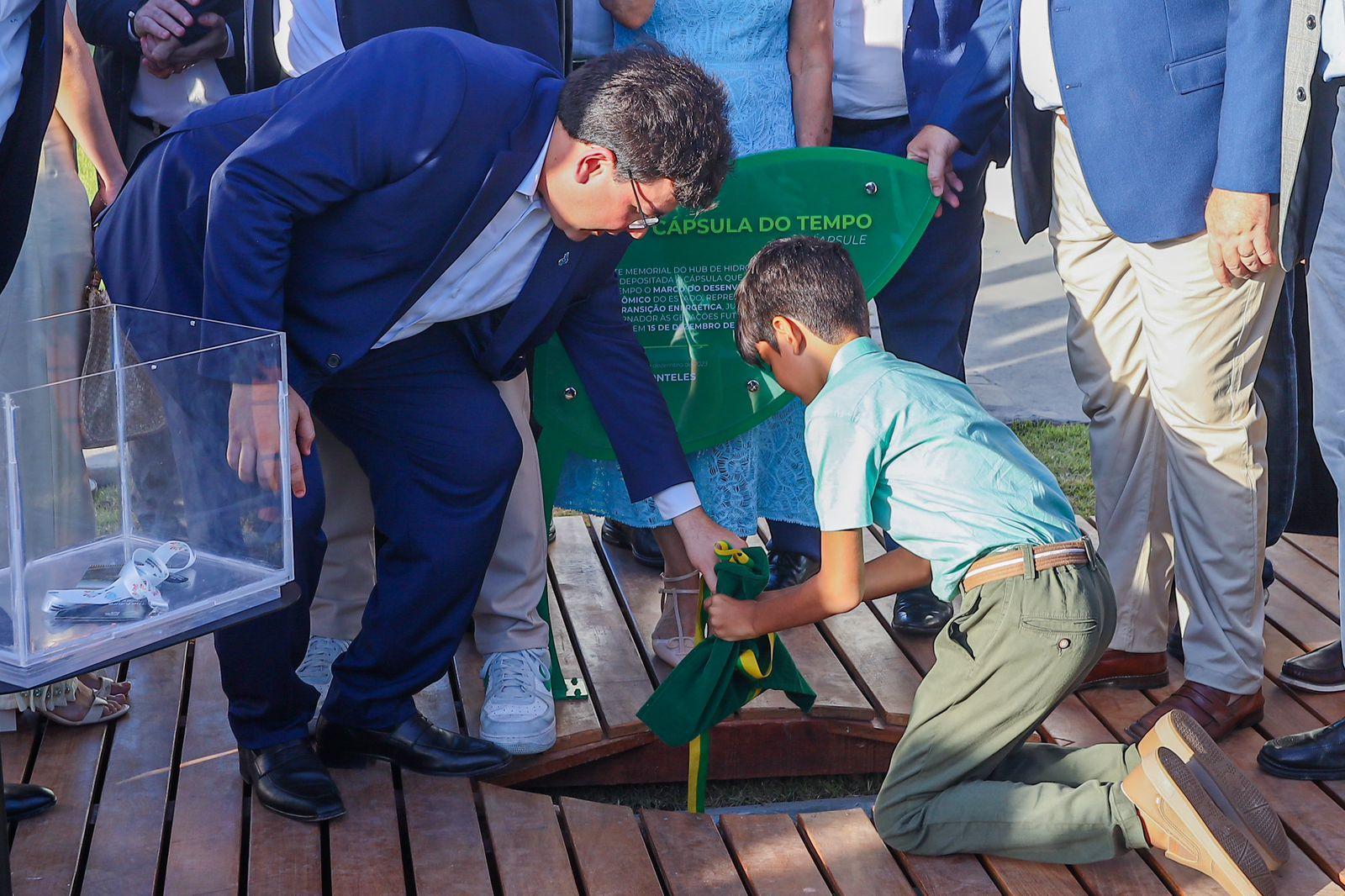 Cápsula do tempo foi depositada por Lucas de 8 anos