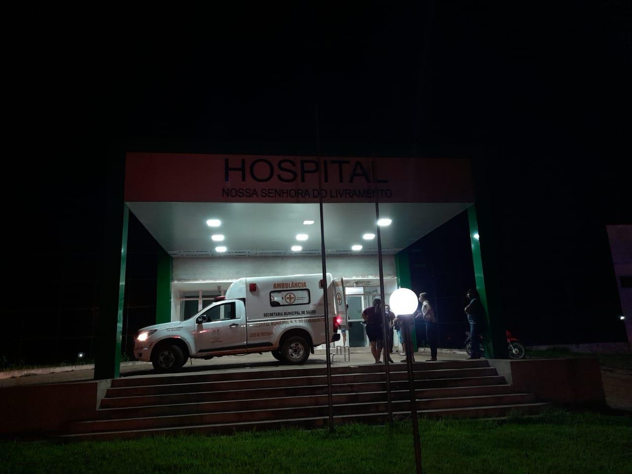 Idoso foi levado ao hospital em estado grave