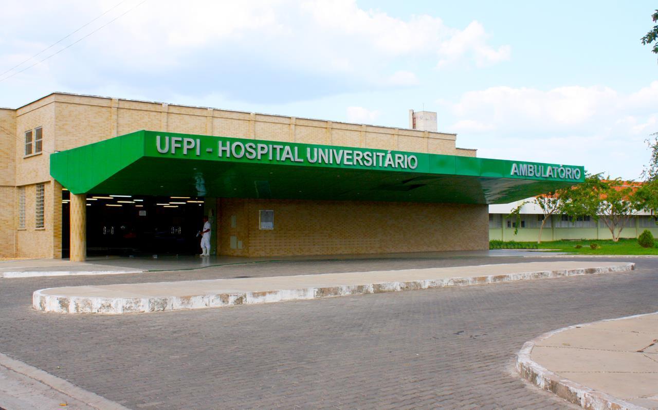 HU-UFPI abre seleção com salário de R$ 13,7 mil e sem taxa de inscrição; confira vagas