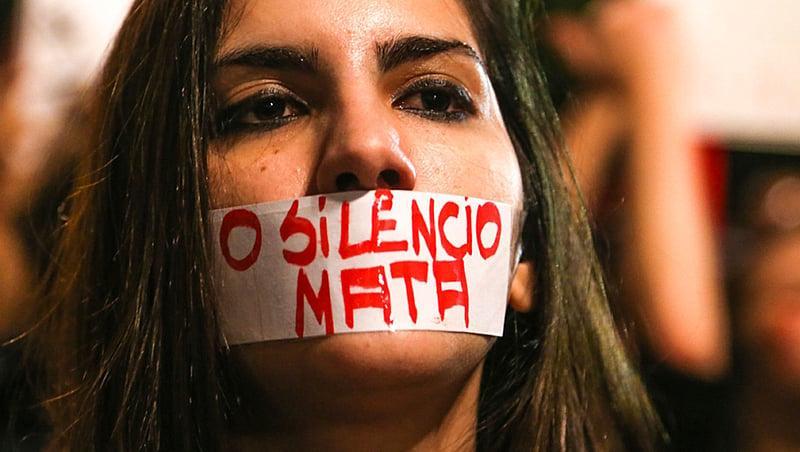 Lei Maria da Penha avança, mas ainda tem alta nos crimes. Pelo menos quatro mulheres morrem por dia vítimas de feminicídio