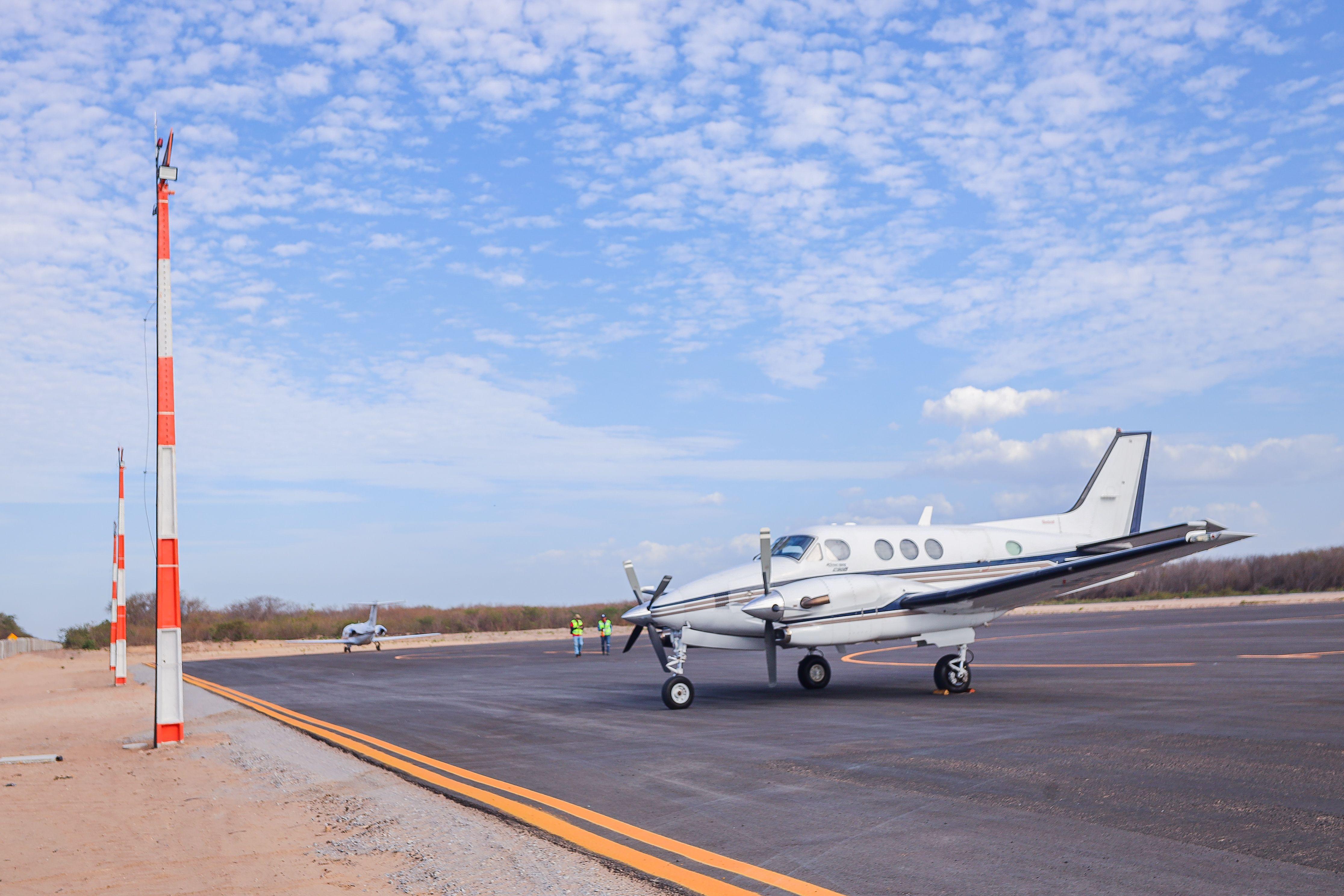 Inauguração do Aeroporto de Barra Grande, em Cajueiro da Praia