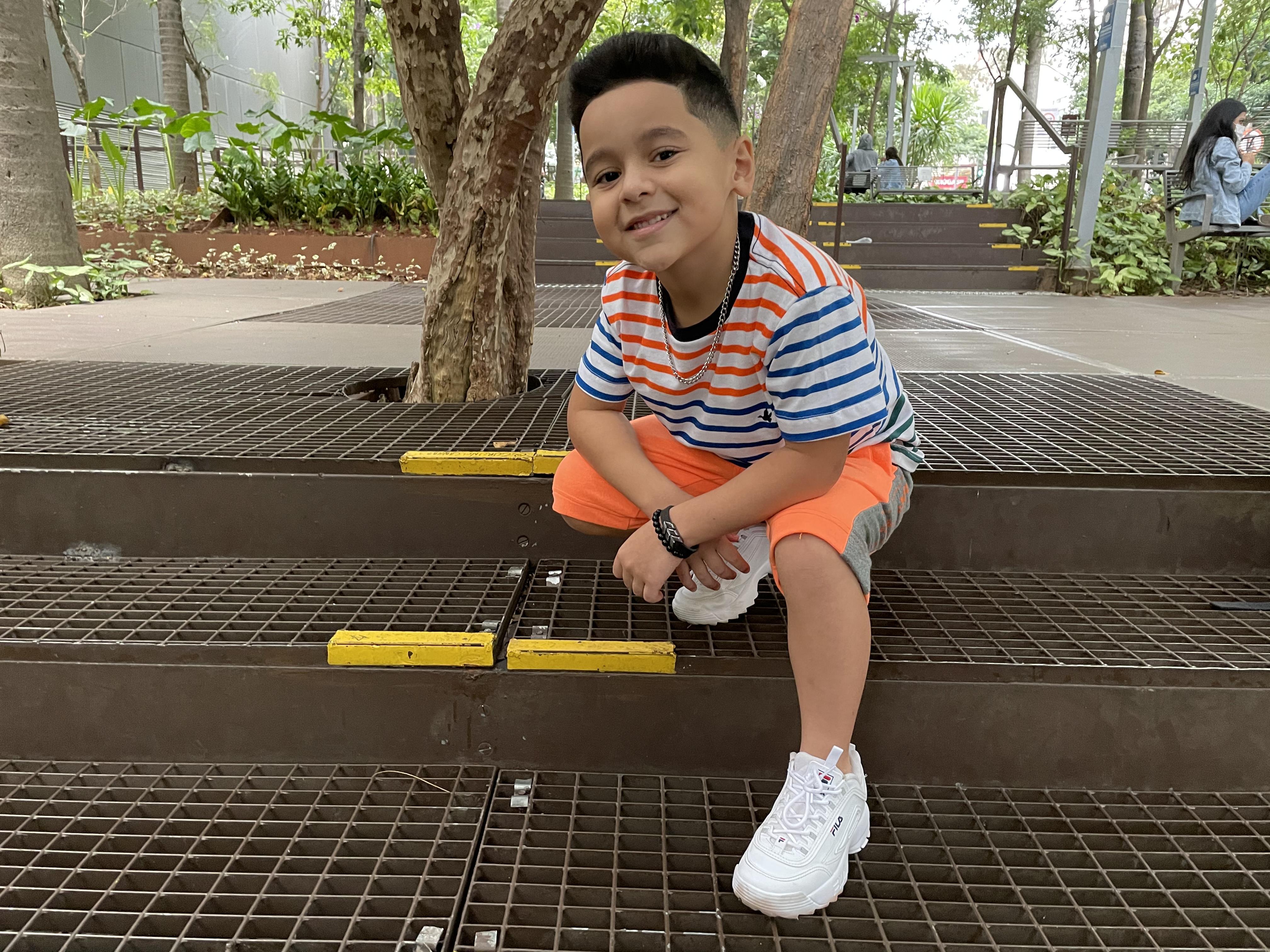 João Lucas Veras, de apenas 6 anos, vem ganhando espaço em Teresina