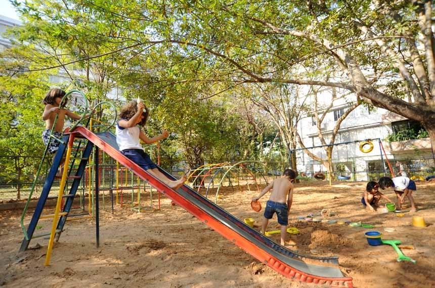 Decreto libera áreas de lazer e recreação infantil em Teresina