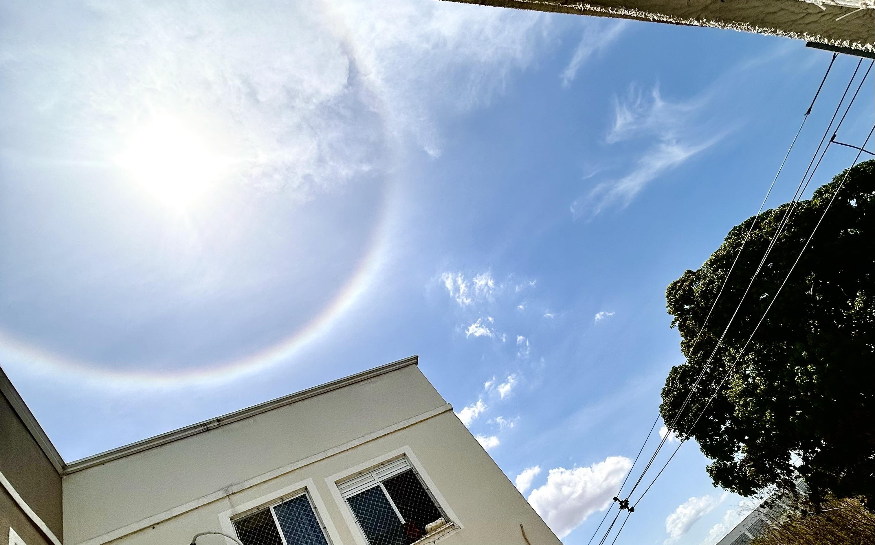 Halo solar avistado em Teresina