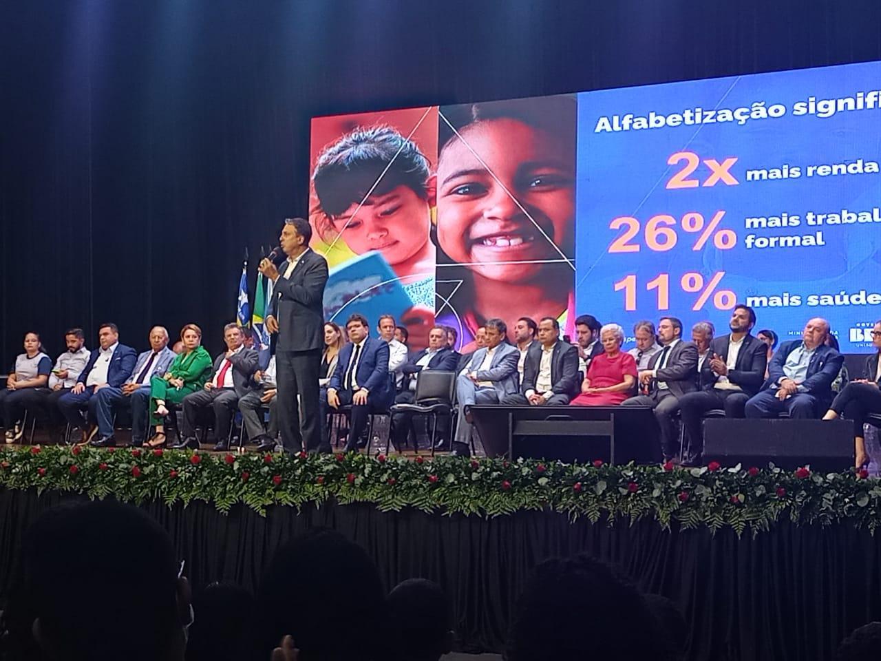 Ministro da Educação, Camilo Santana