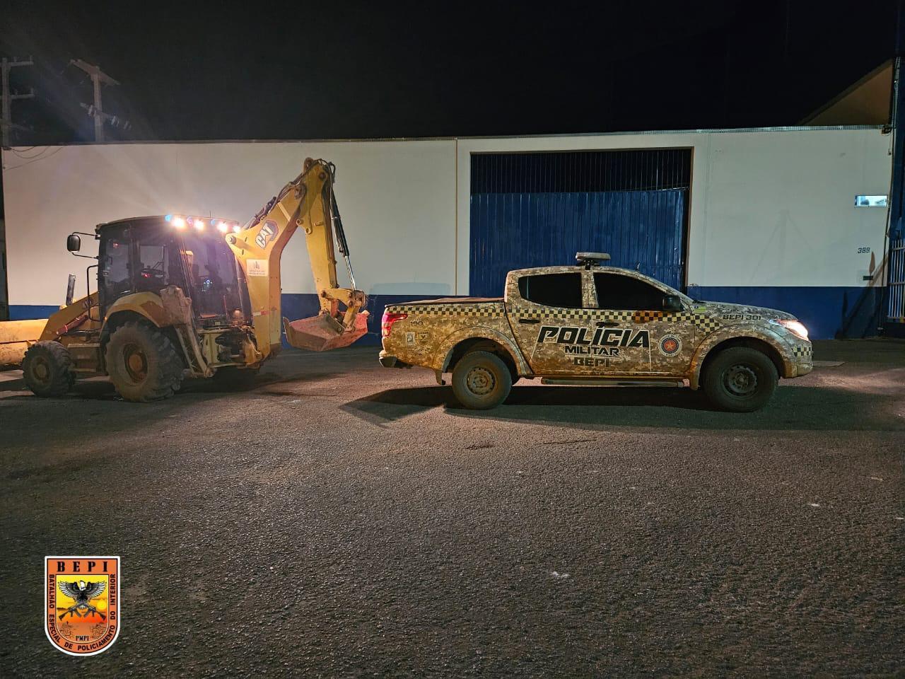 Veículo roubado pelo grupo