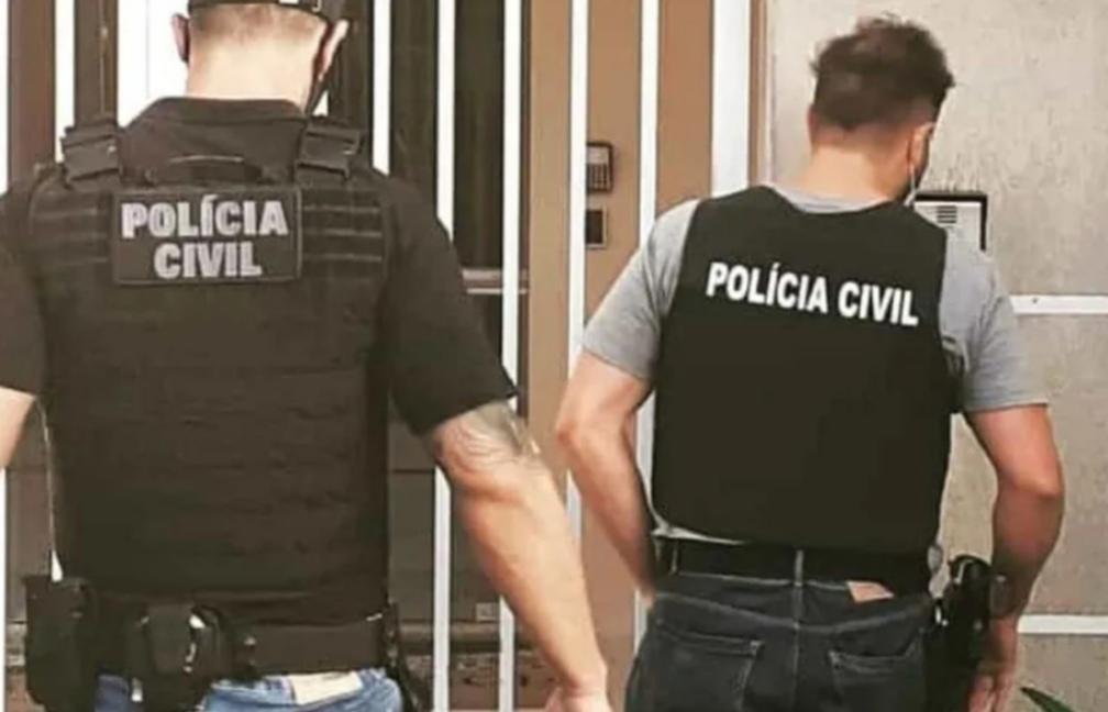 A Polícia Civil chegou na casa dos acusados com ordem de prisão