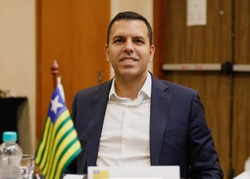 Rodrigo Torres, novo secretário de Educação do estado