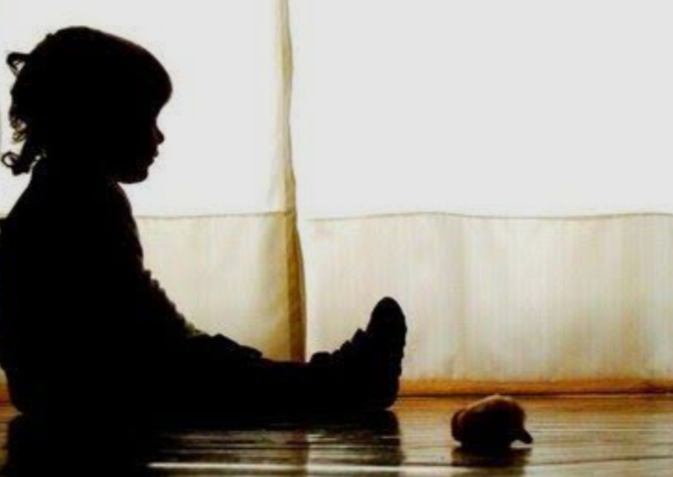 Janeiro Branco e os filhos do feminicídio: a saúde mental que nasce do luto