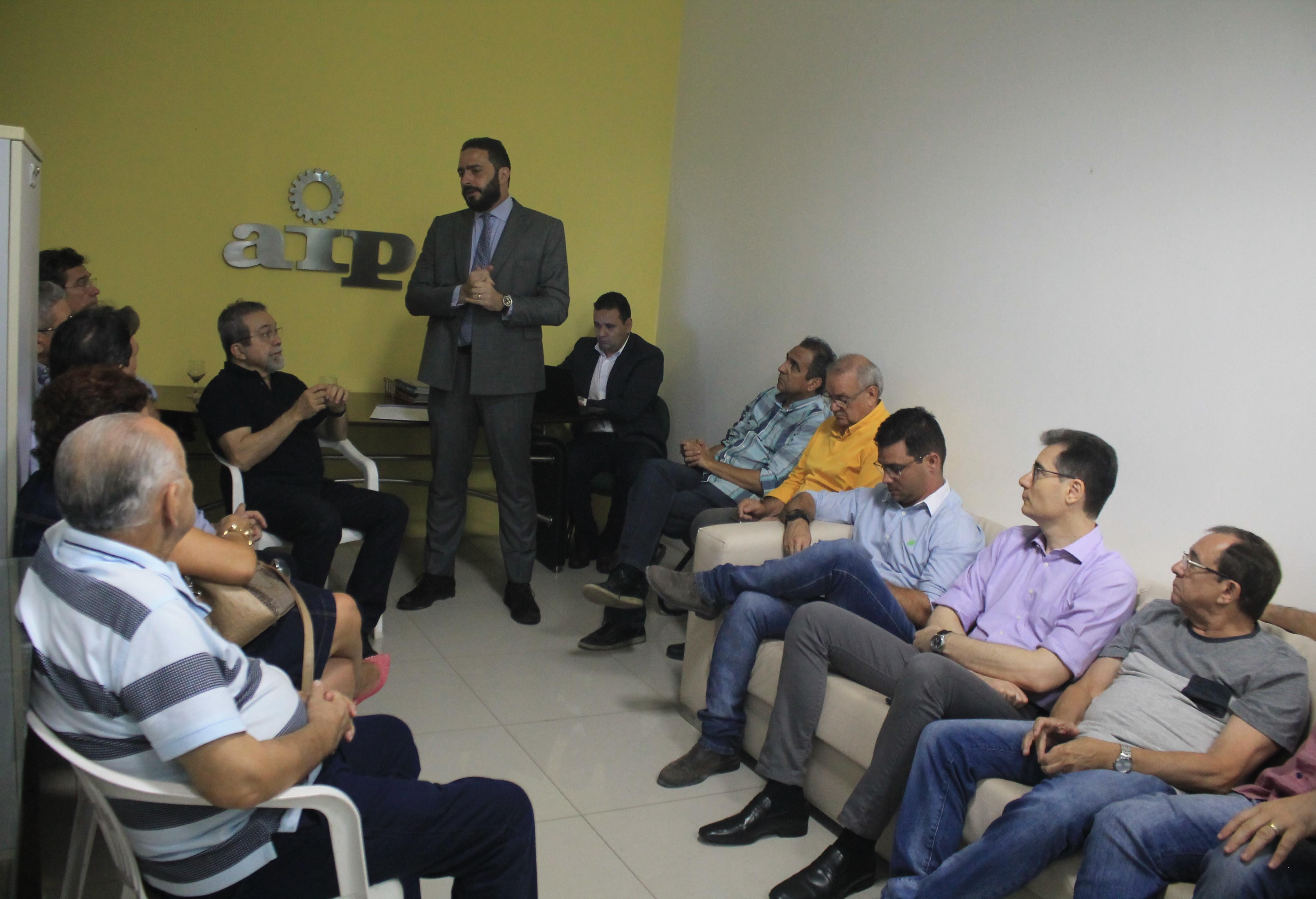 Reunião na AIP