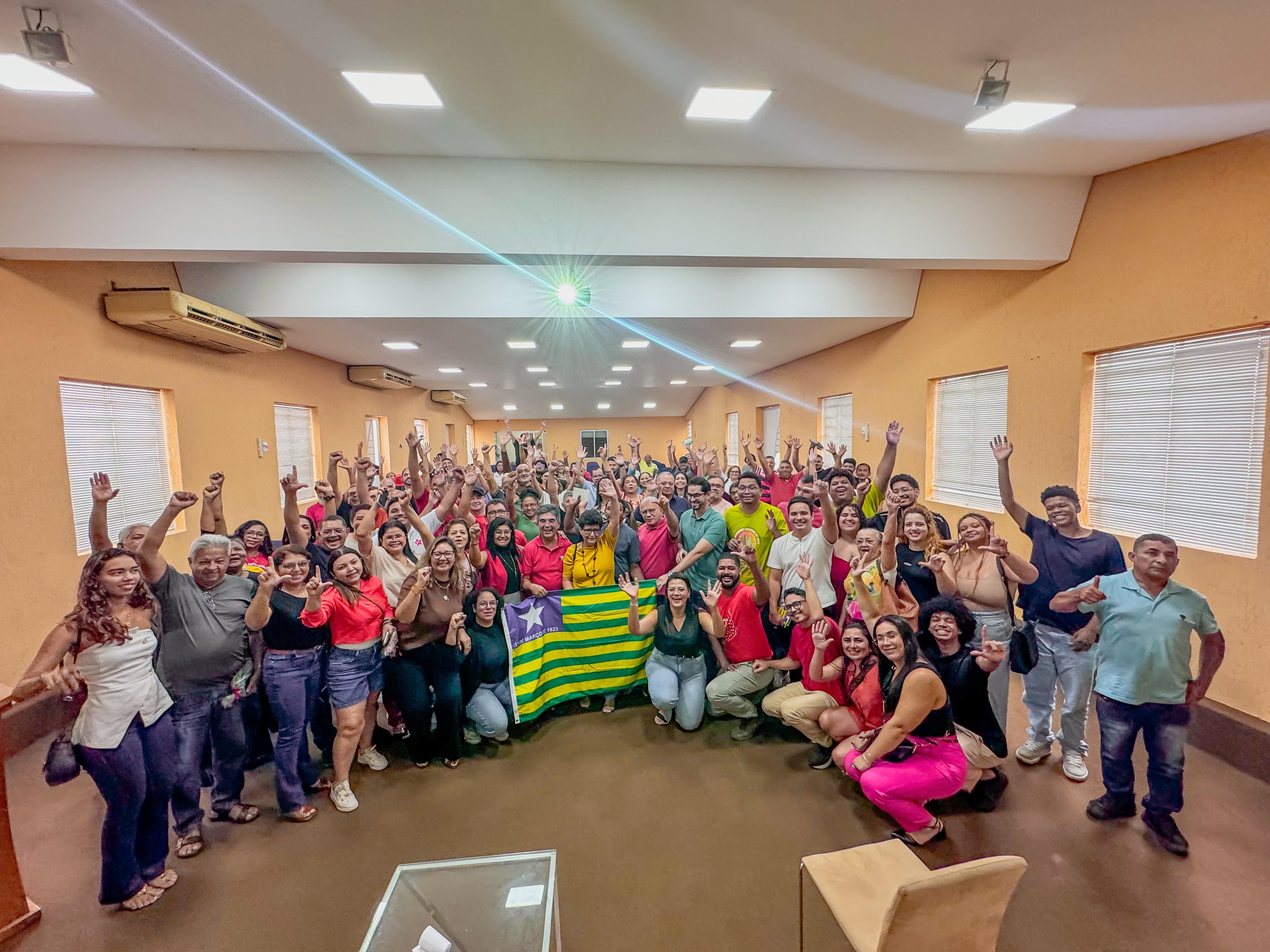 Limma reúne lideranças em Teresina