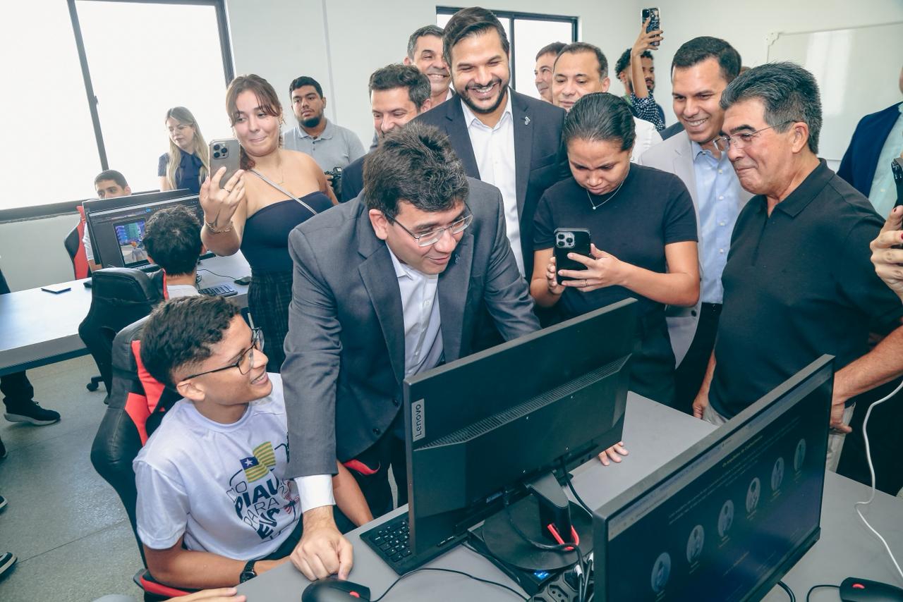 Escola será um ambiente de empreendedorismo digital, onde os jovens poderão ser contratados por empresas