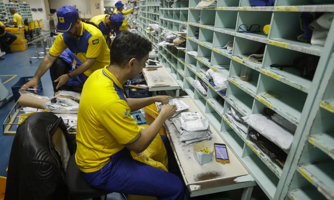 Trabalhadores dos Correios