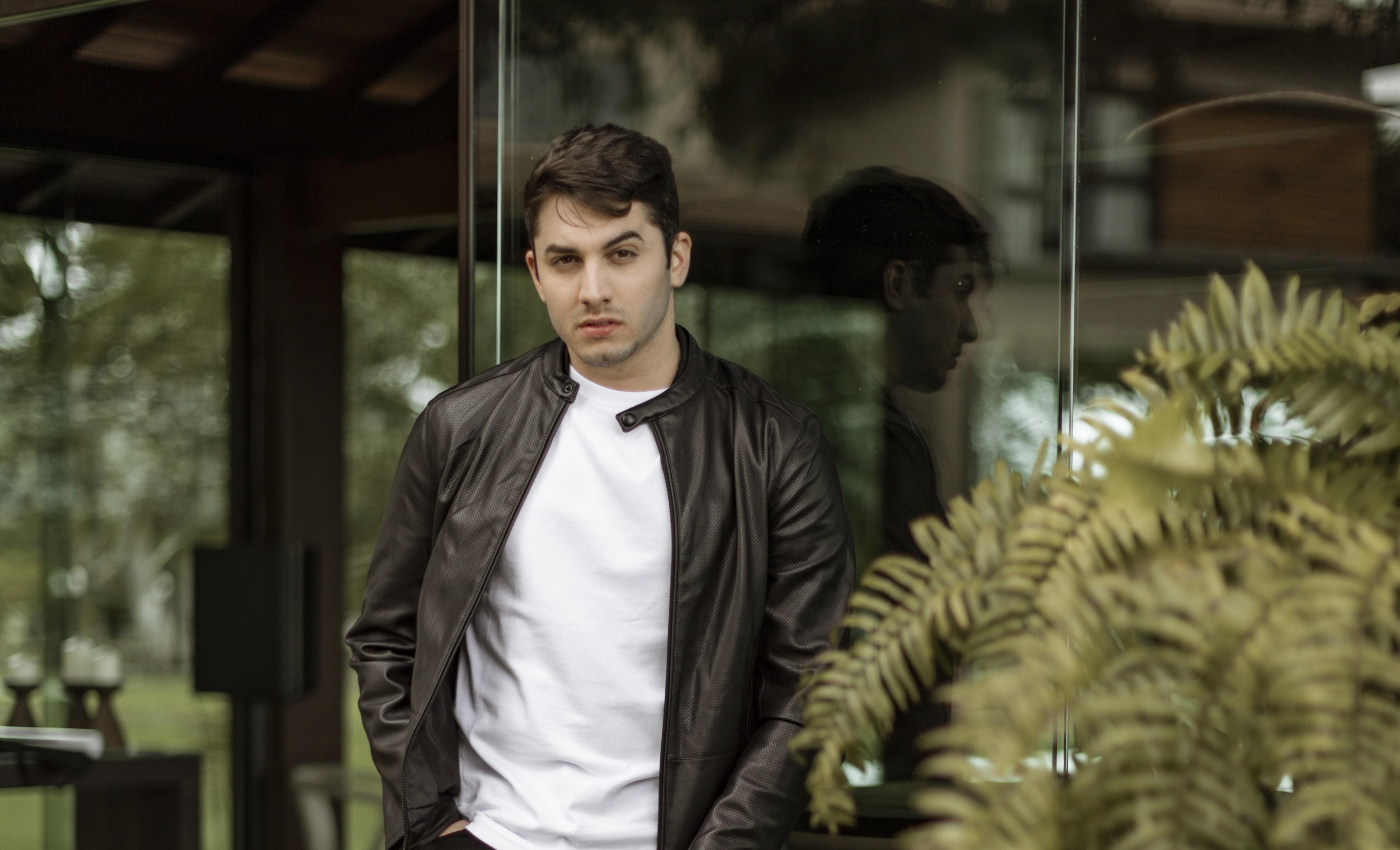 Jonas Esticado
