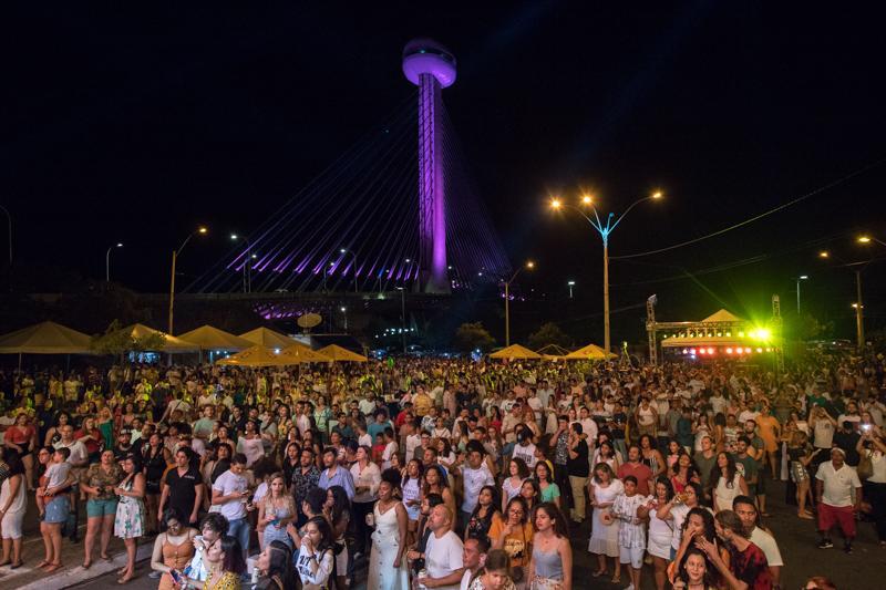 Réveillon  na Ponte Estaiada antes da Pandemia