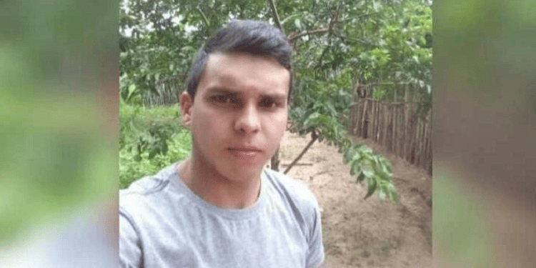 Antônio da Cruz de Oliveira, funcionário da Lili Doces