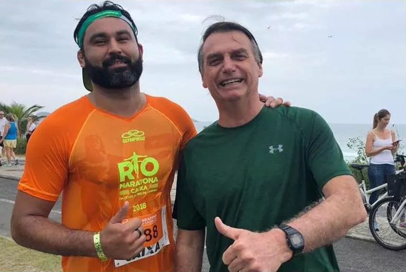 Léo Índio (esq.) e Jair Bolsonaro (dir.)