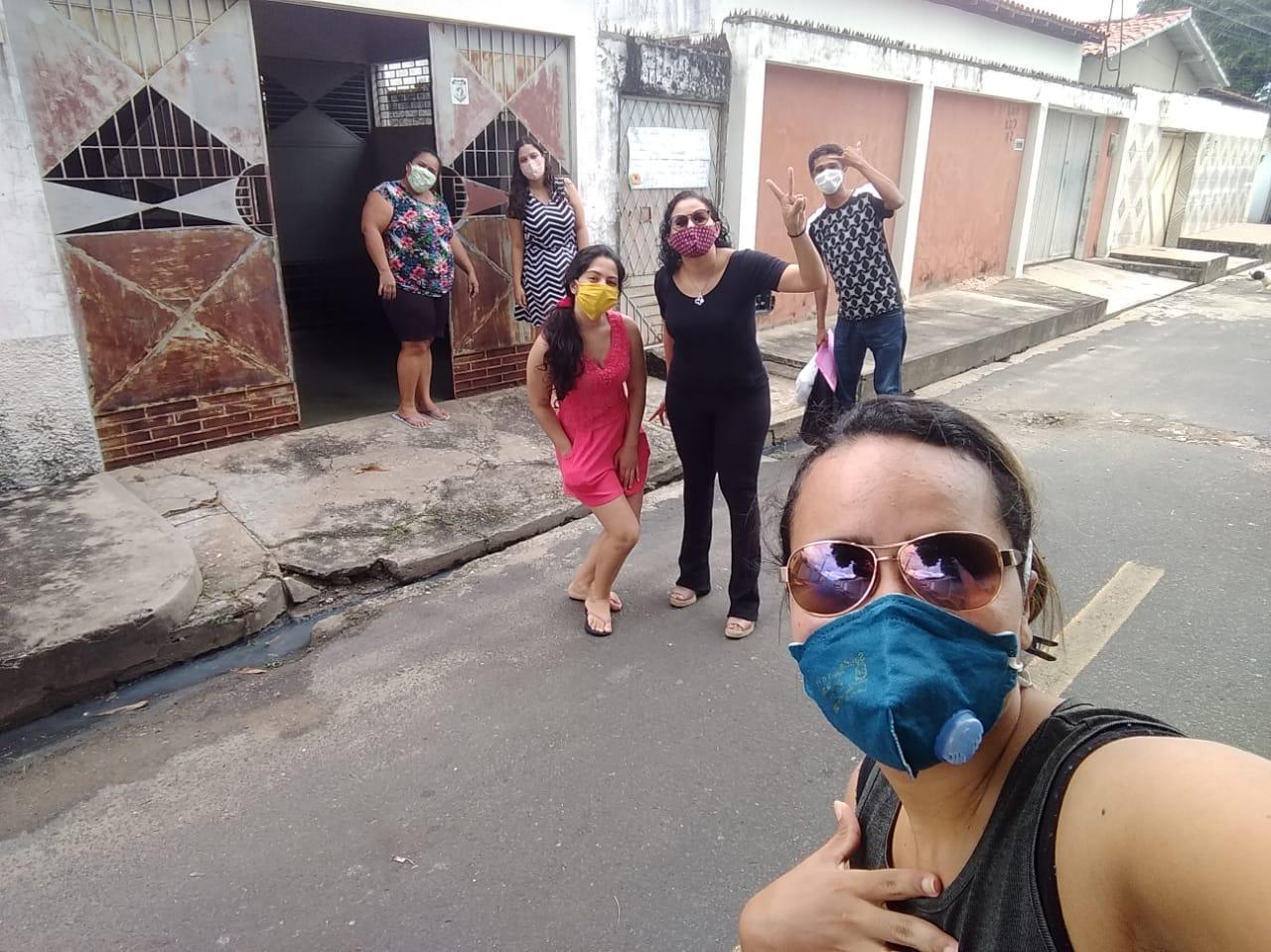 Luís foi recebido por amigas do grupo Ebenézer