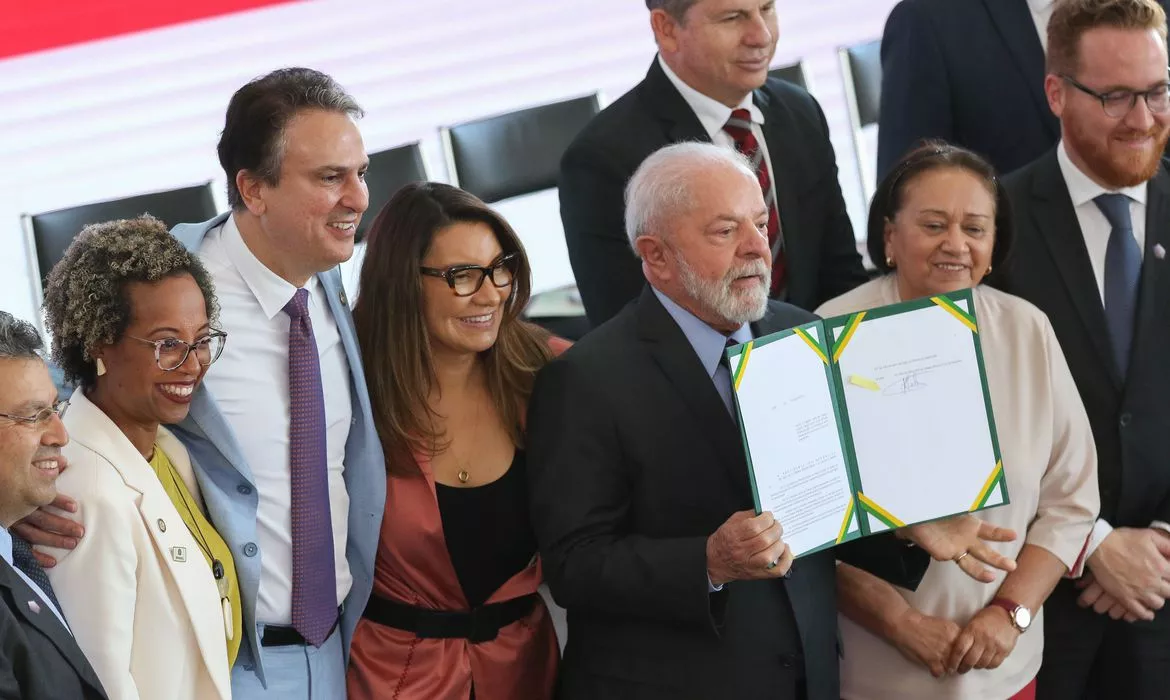 Lançamento de programa