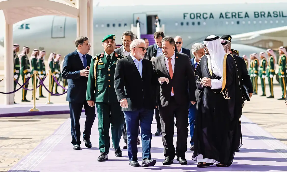 Lula em viagem à Arábia Saudita