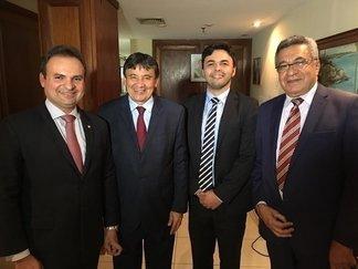 Governador dando posse a Mainha