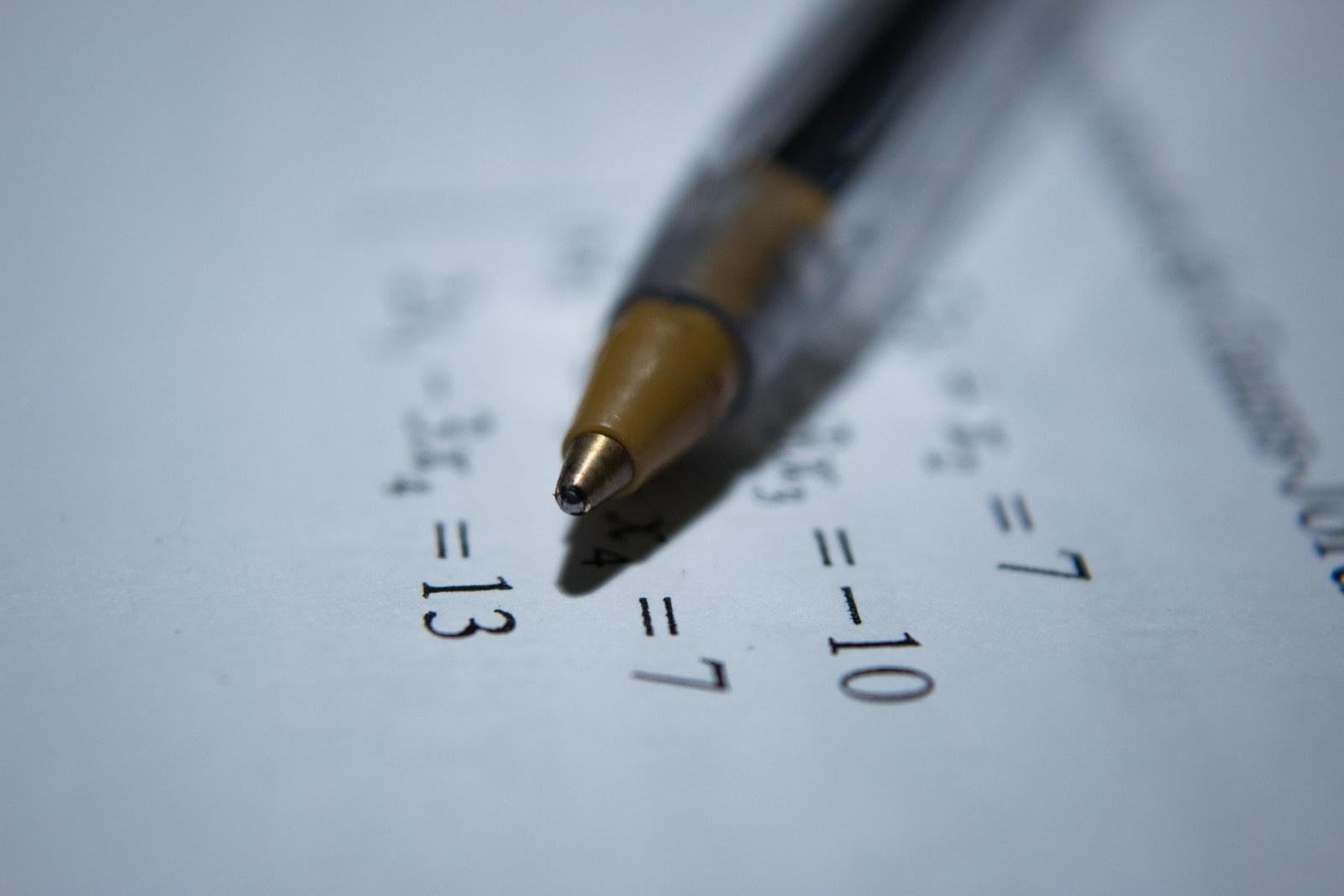 Matemática, álgebra e cálculo não são sinônimos