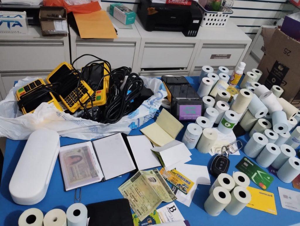 Materiais apreendidos durante a operação