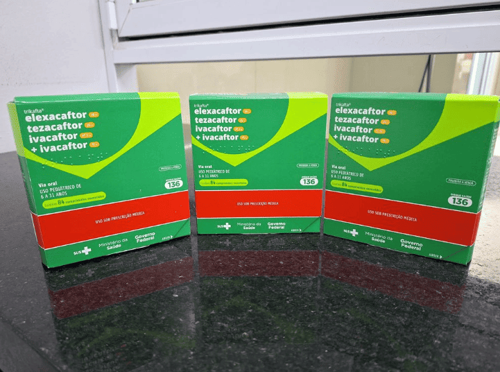 Medicamento Trikafta para pacientes com fibrose cística