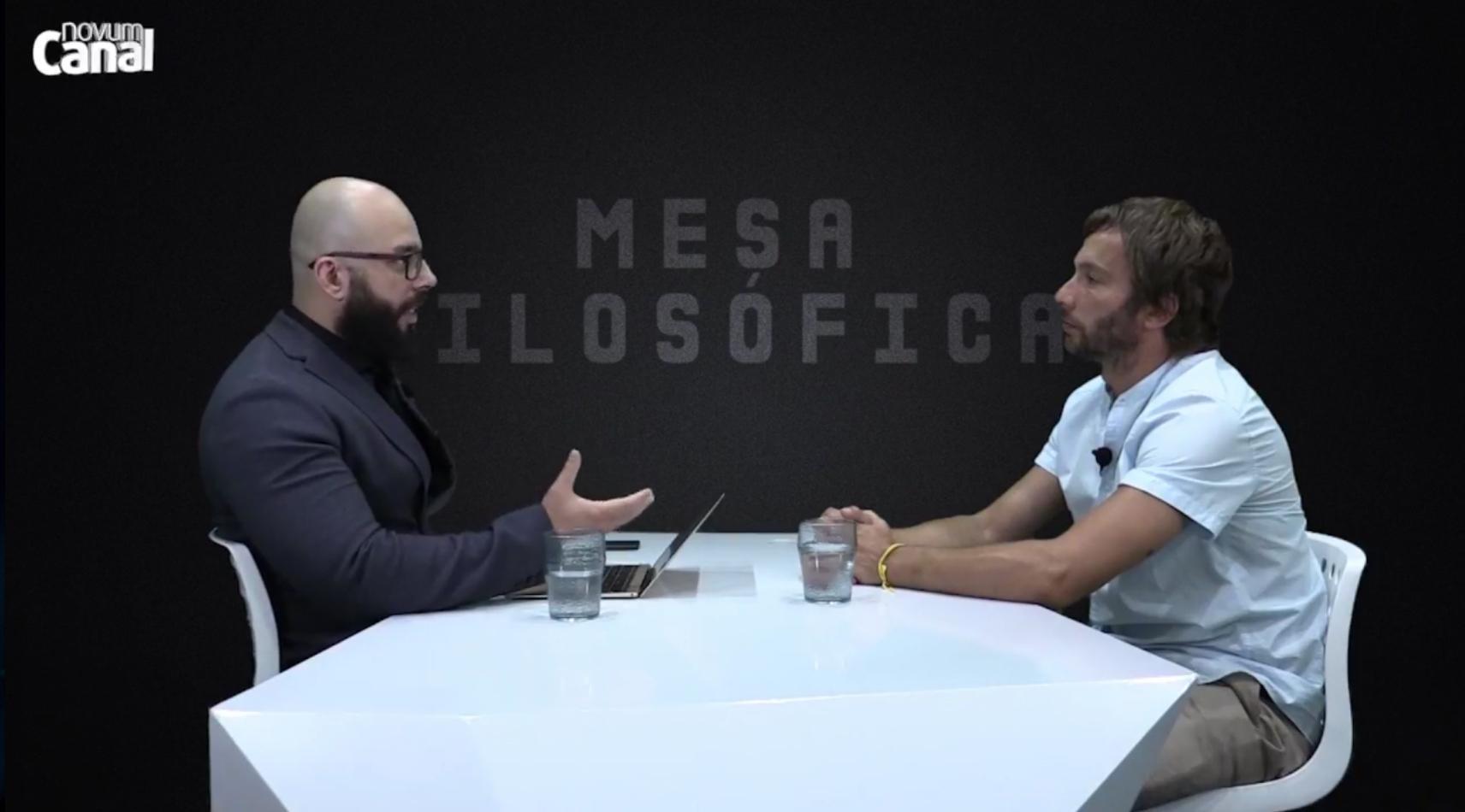 Mesa filosofica