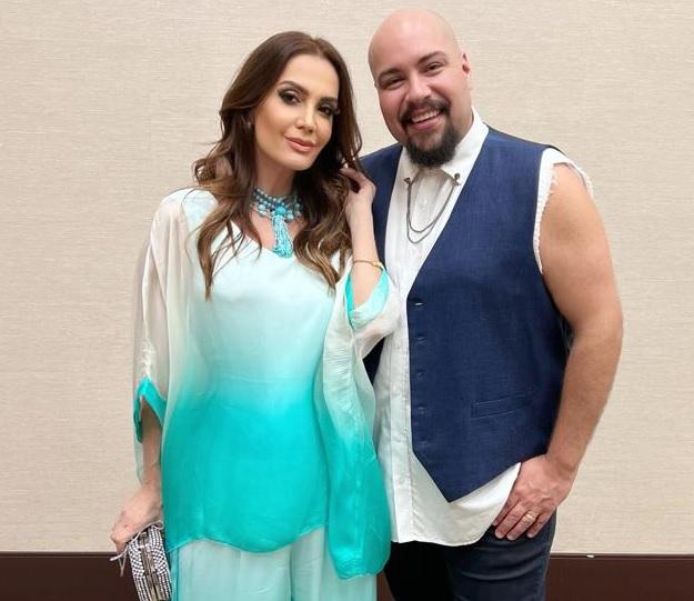Claudia Métne e Tiago Abravanel