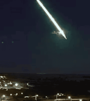 Meteoro iluminou ceu e caiu no Sul do Piauí