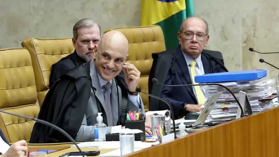 Ministros do STF: Alexandre de Moraes, Dias Toffoli e Gilmar Mendes
