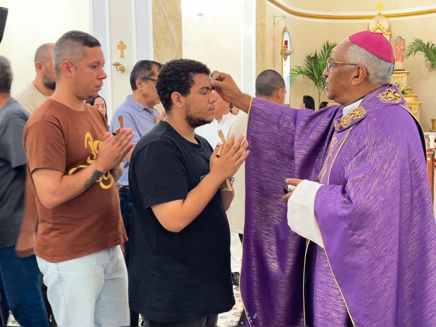 Dom Juarez Marques presidirá a Santa Missa às 7h30, na Catedral Metropolitana Nossa Senhora das Dores