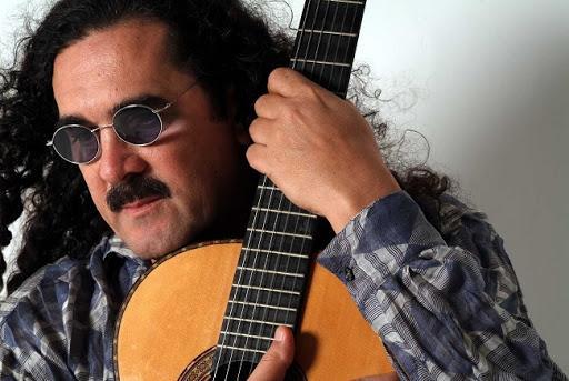 O nosso adeus a Moraes Moreira